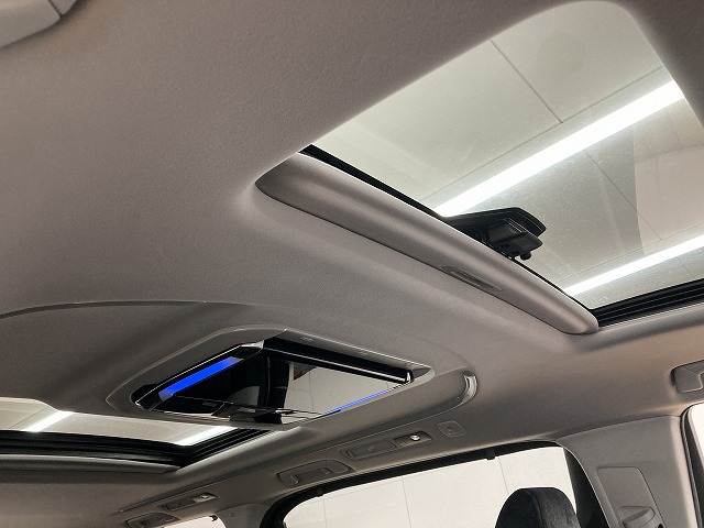 トヨタ ヴェルファイアの画像7