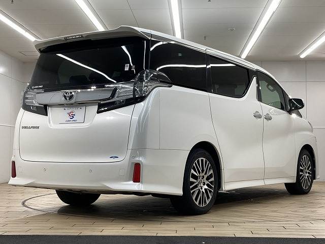 トヨタ ヴェルファイアの画像17