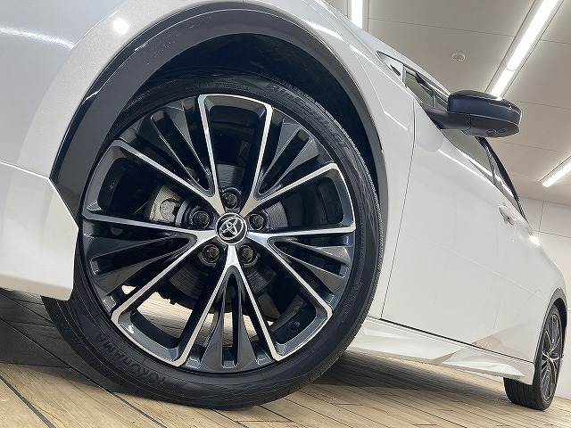 トヨタ プリウスの画像19