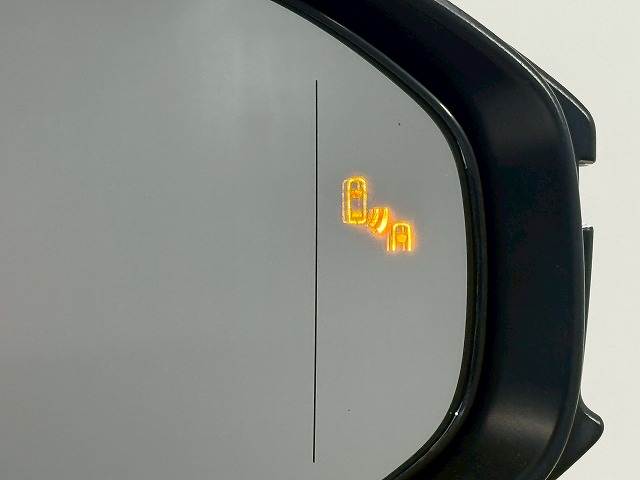 トヨタ クラウンスポーツの画像10