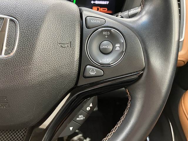 ヴェゼルハイブリッドHYBRID Z Honda SENSING 内装他