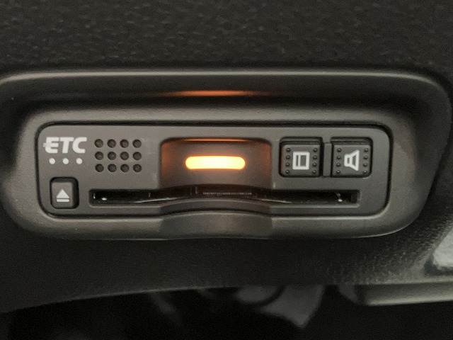 ホンダ ヴェゼルハイブリッドの画像11