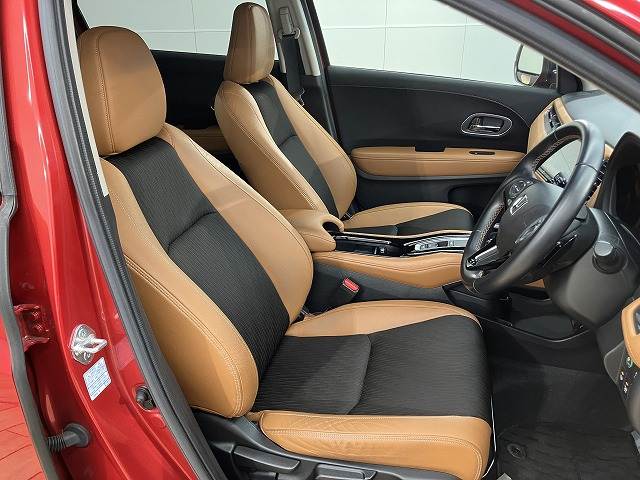 ホンダ ヴェゼルハイブリッドの画像12