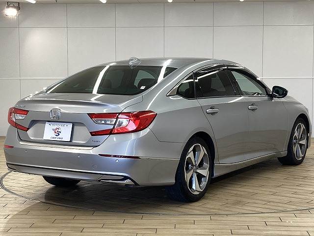 ホンダ アコードの画像17