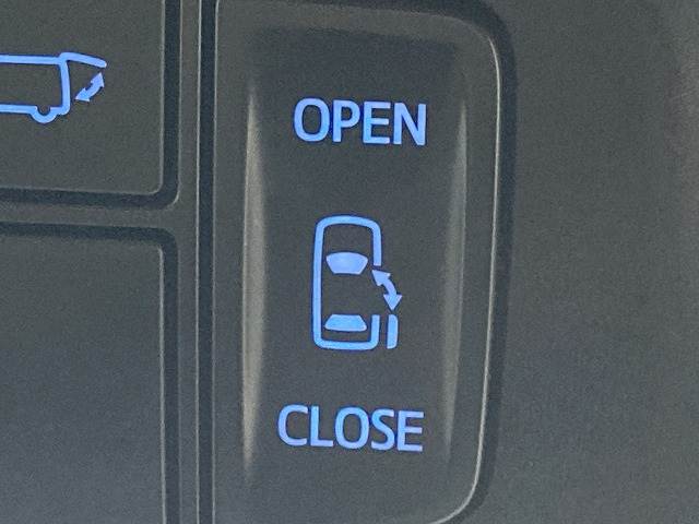 トヨタ アルファードハイブリッドの画像8