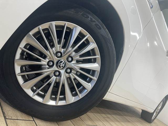 トヨタ アルファードハイブリッドの画像19