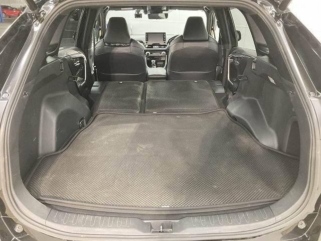 トヨタ RAV4 PHVの画像13