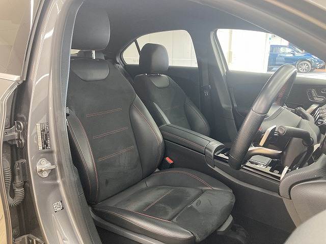 A-CLASS SedanA180 スタイル セダン AMGライン 内装他