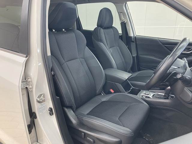 フォレスターPremium 内装他