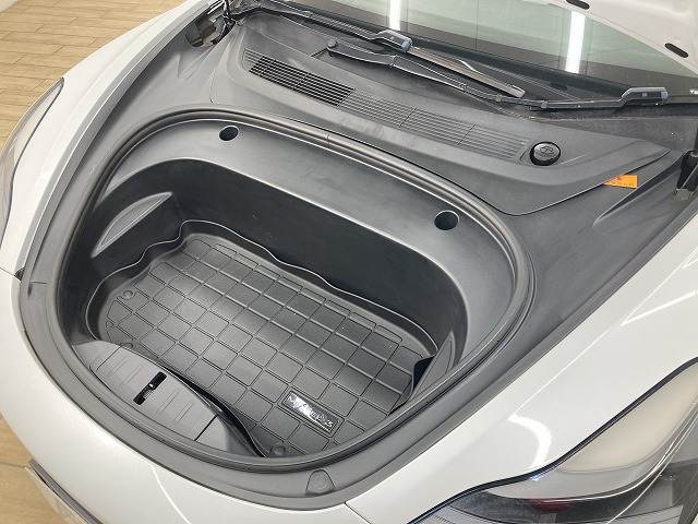 テスラ Model 3の画像18
