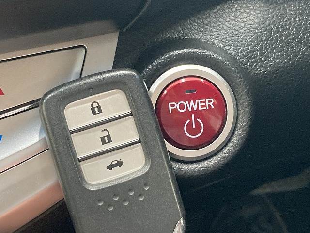 ホンダ アコードハイブリッドの画像9