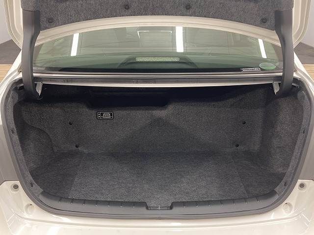 ホンダ アコードハイブリッドの画像13