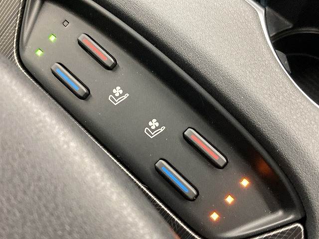 トヨタ ハリアーハイブリッドの画像8