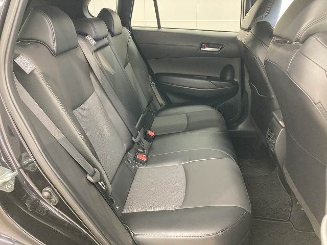 カローラクロスHYBRID Z 内装他