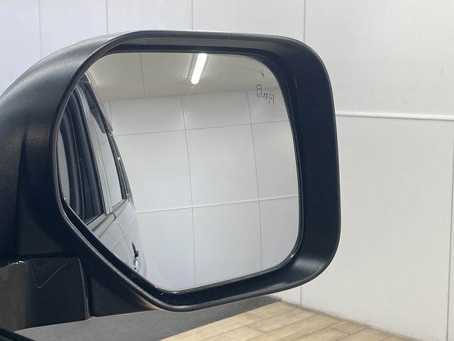 三菱&nbsp;デリカD5の画像7