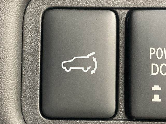 三菱&nbsp;デリカD5の画像8