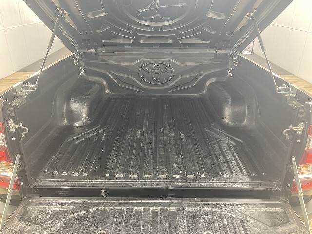 トヨタ ハイラックスの画像8