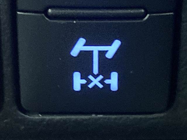 トヨタ ハイラックスの画像12