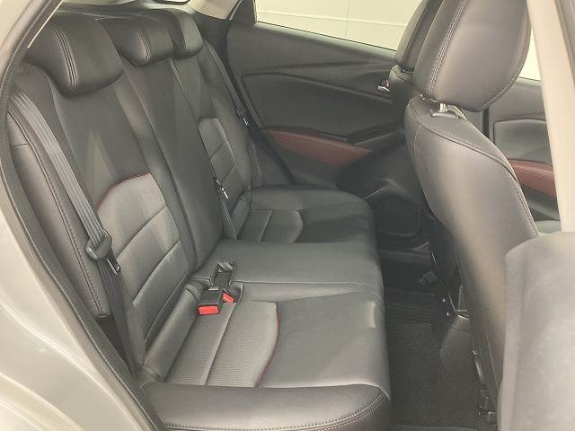 CX-3XD Touring 内装他