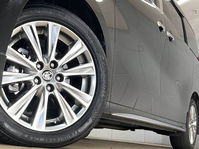 トヨタ アルファードの画像19