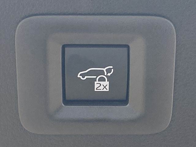 トヨタ アルファードハイブリッドの画像8