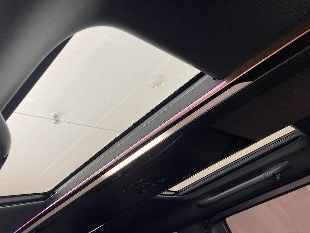 トヨタ アルファードハイブリッドの画像9