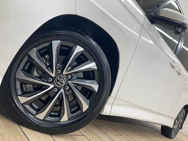 トヨタ&nbsp;ヴォクシーの画像19