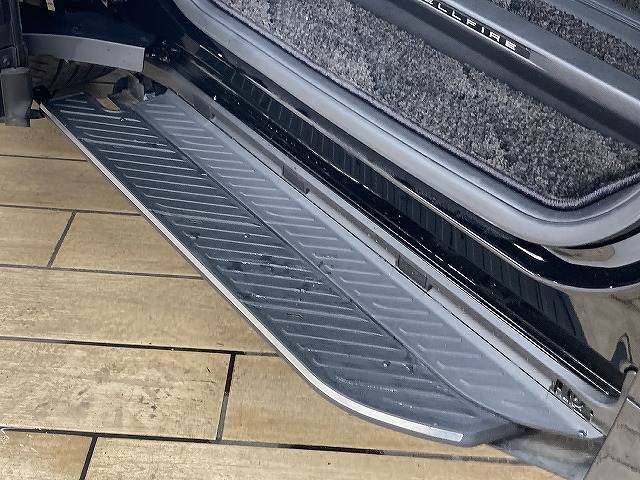 トヨタ&nbsp;ヴェルファイアハイブリッドの画像9