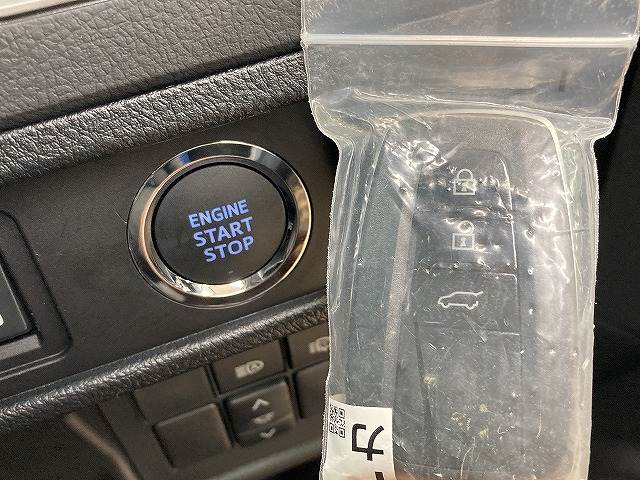 トヨタ&nbsp;ランドクルーザープラドの画像11