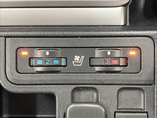 トヨタ&nbsp;ランドクルーザープラドの画像9