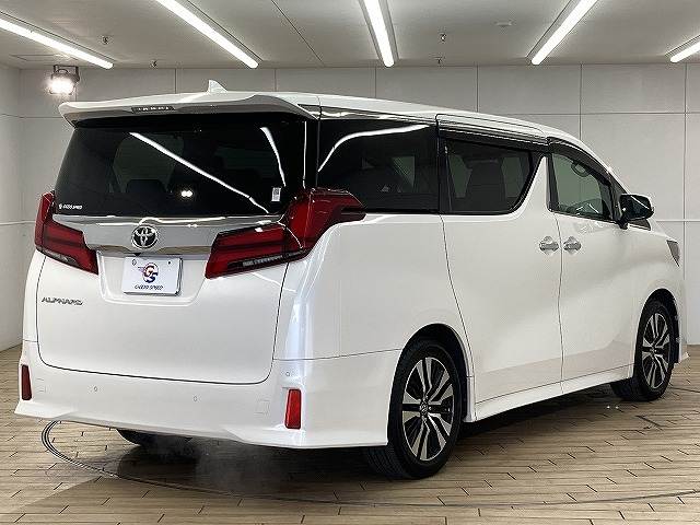 トヨタ&nbsp;アルファードの画像16