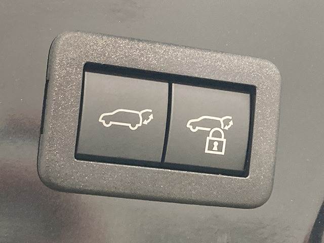 トヨタ&nbsp;プリウスの画像8