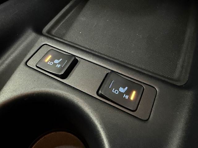 トヨタ&nbsp;プリウスの画像8