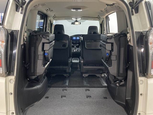 日産 セレナの画像13