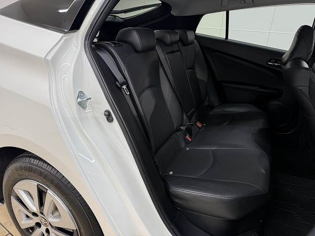 トヨタ&nbsp;プリウスの画像6