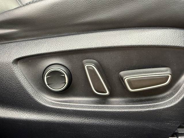 トヨタ&nbsp;プリウスの画像8