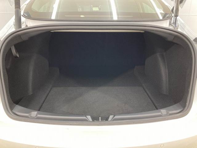 テスラ&nbsp;Model 3の画像13