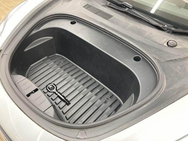 テスラ&nbsp;Model 3の画像18