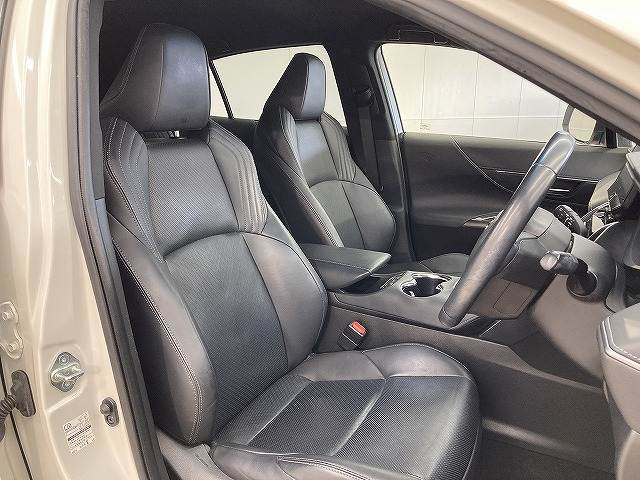 ハリアーハイブリッド□Z “Leather Package” 内装他