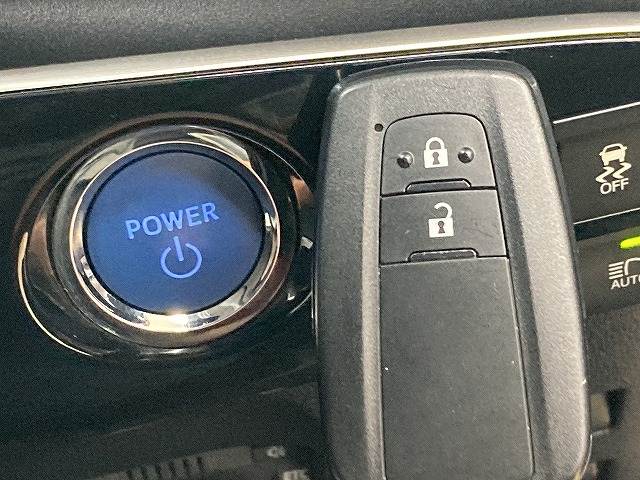 トヨタ プリウスの画像12