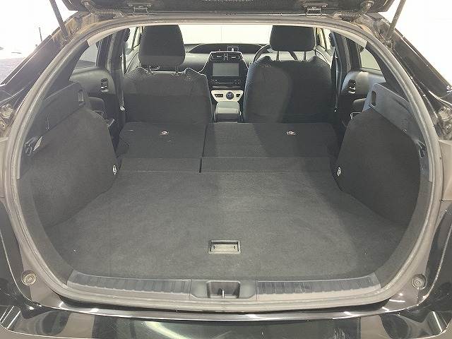 トヨタ プリウスの画像13