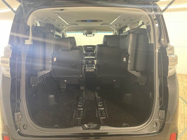 トヨタ&nbsp;ヴェルファイアの画像13