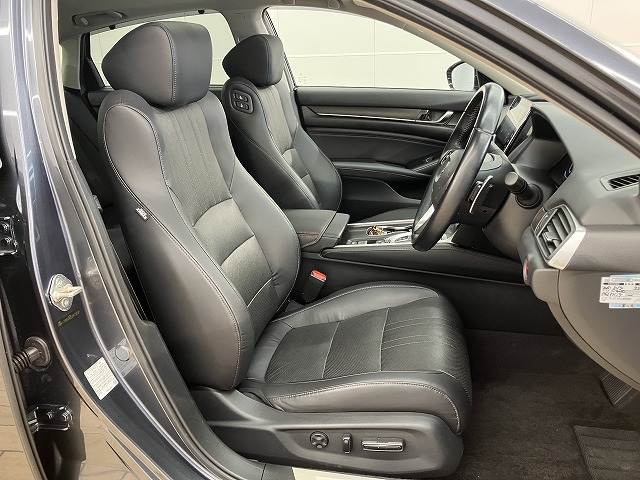 ホンダ&nbsp;アコードハイブリッドの画像5