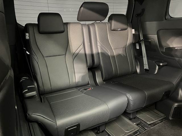 トヨタ&nbsp;アルファードの画像7