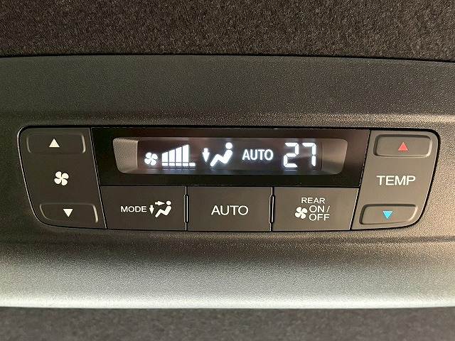 ホンダ&nbsp;ステップワゴンスパーダの画像11