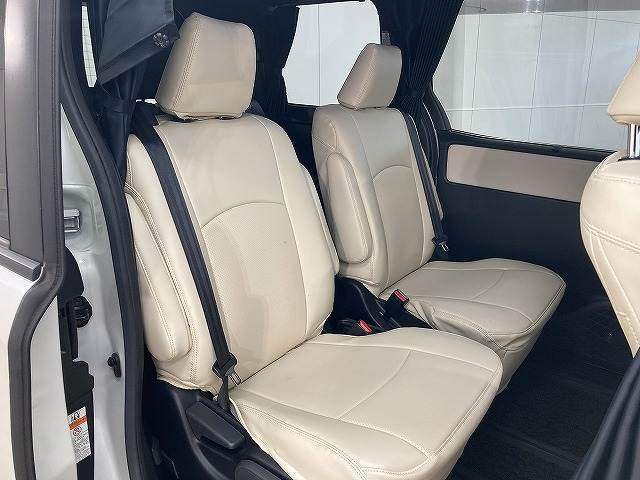 トヨタ&nbsp;ノアの画像6