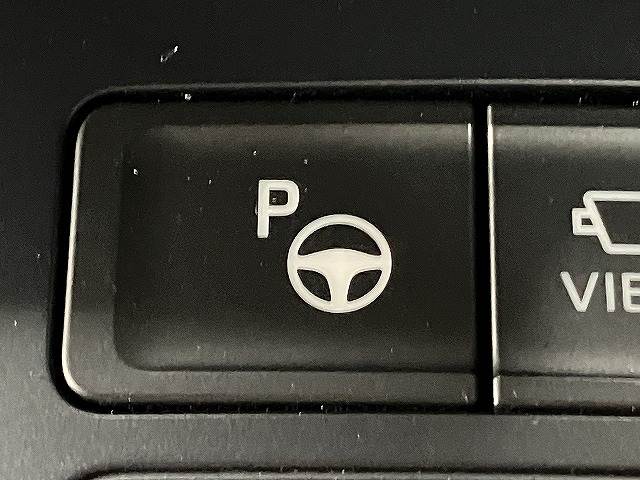 トヨタ&nbsp;ヴォクシーハイブリッドの画像8