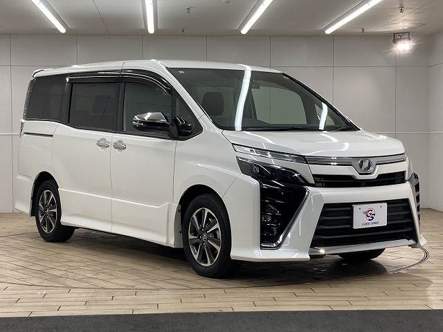 トヨタ&nbsp;ヴォクシーの画像15