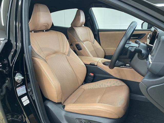 トヨタ クラウンスポーツの画像5