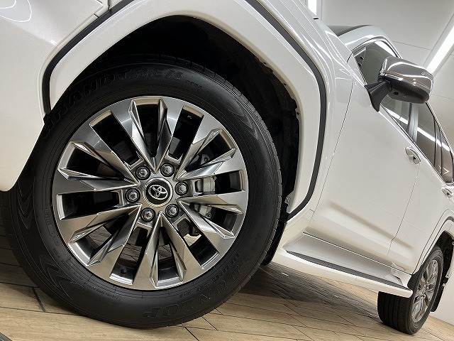 トヨタ&nbsp;ランドクルーザー300系の画像19